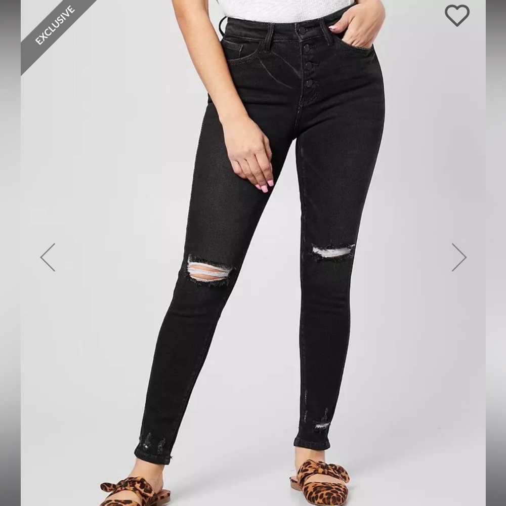 Kancana Signature Kurvy Mid-Rise Ankle Skinny Jean